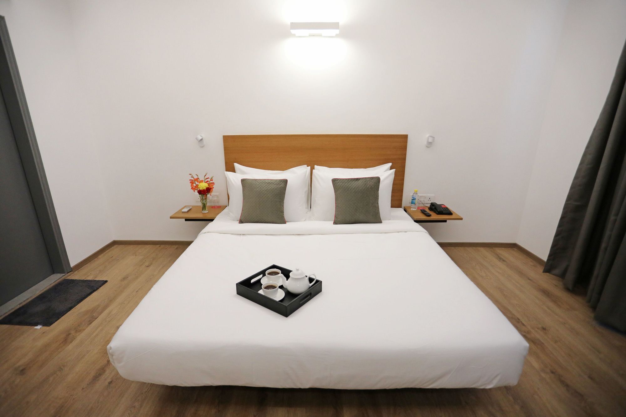 Oyo Townhouse 027 Sector 15 Gurgaon Hotel Luaran gambar