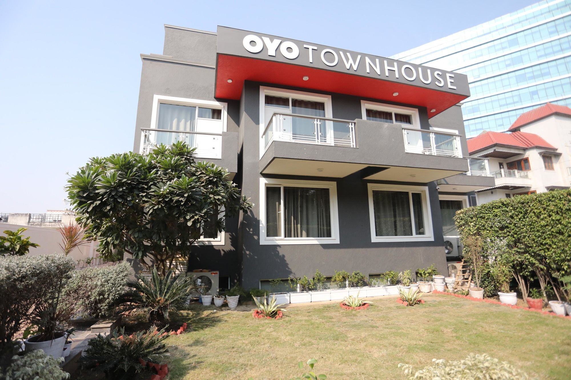 Oyo Townhouse 027 Sector 15 Gurgaon Hotel Luaran gambar